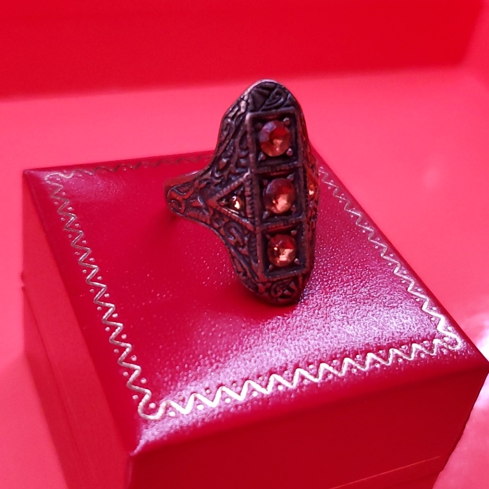 Art Deco Gold Topaz Ring - Picture 10 of 11